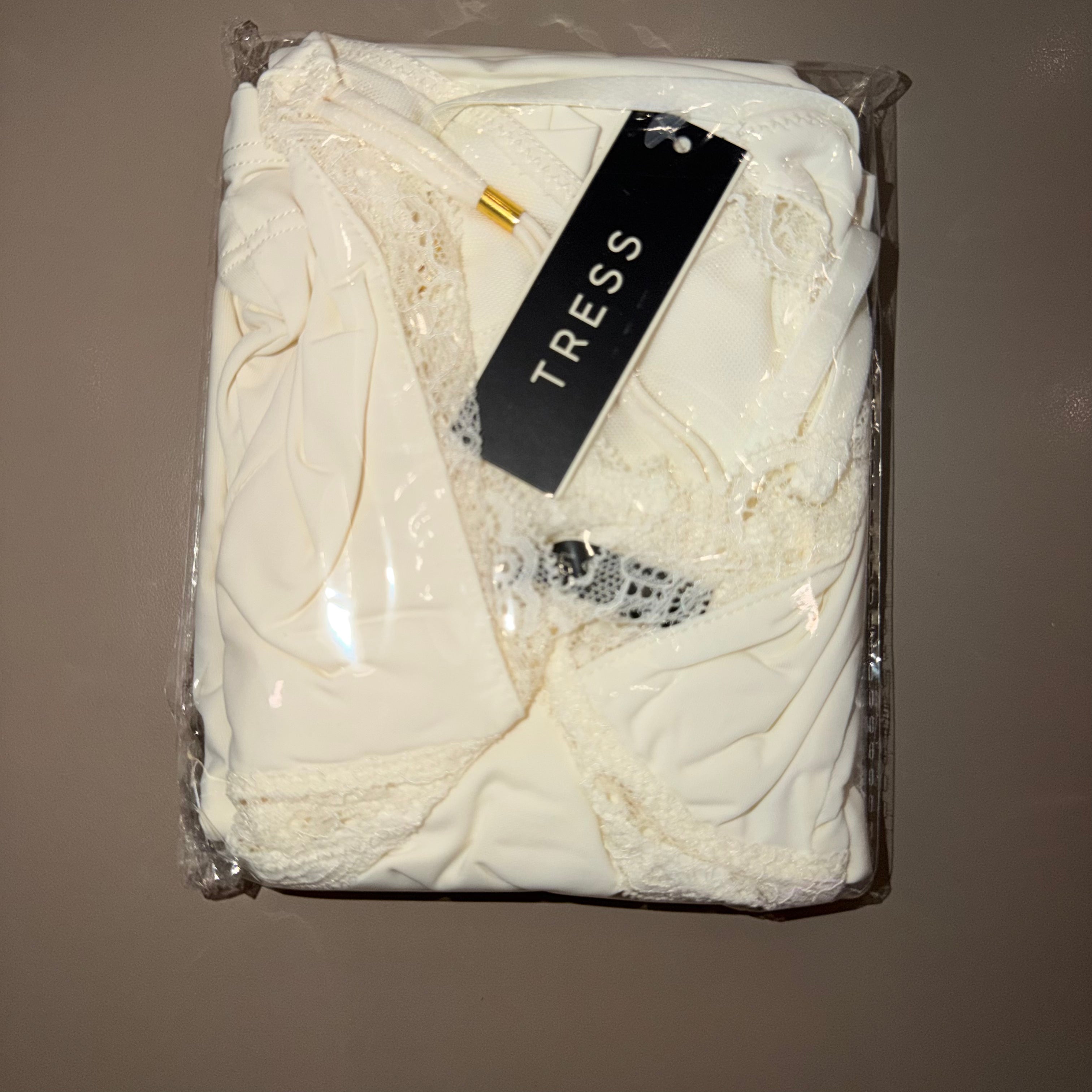 Lingerie Tress 8028W