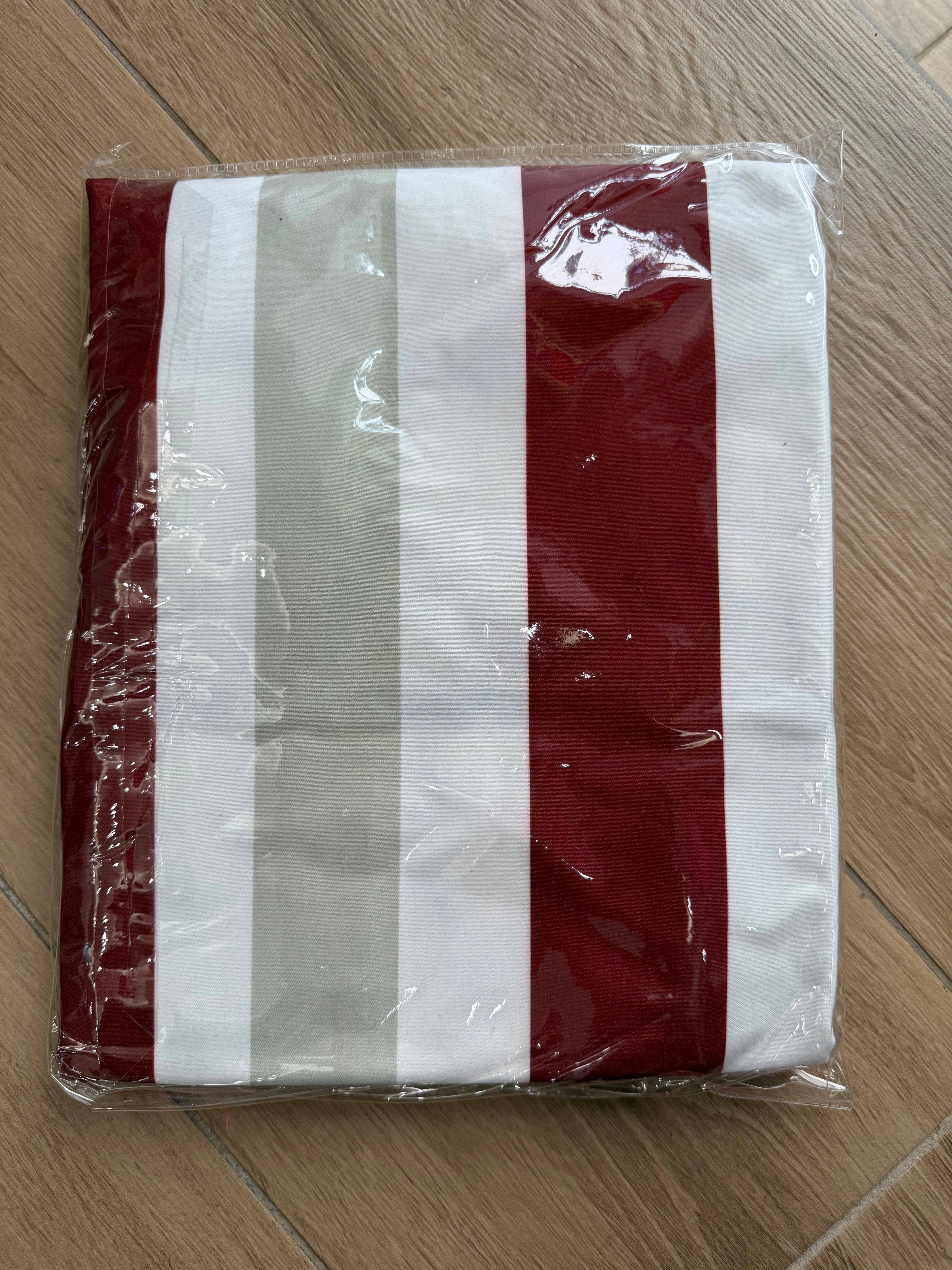 Telo Mare Con Tasche Lacci e Cuscino