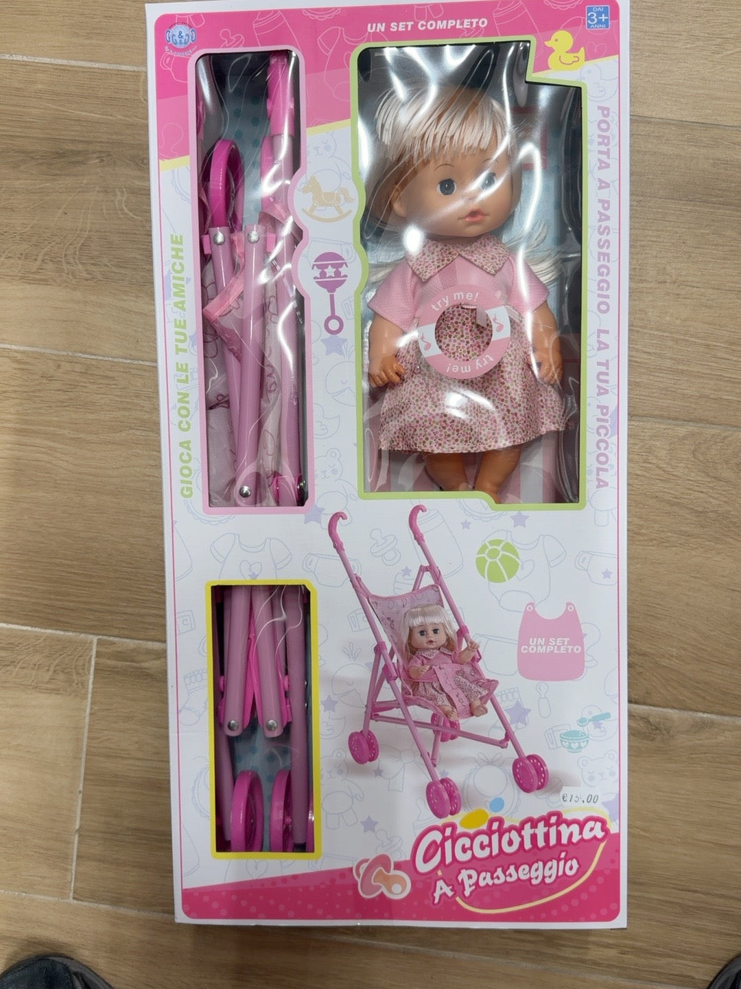 Bambola Cicciottina con passeggino rosa, set completo